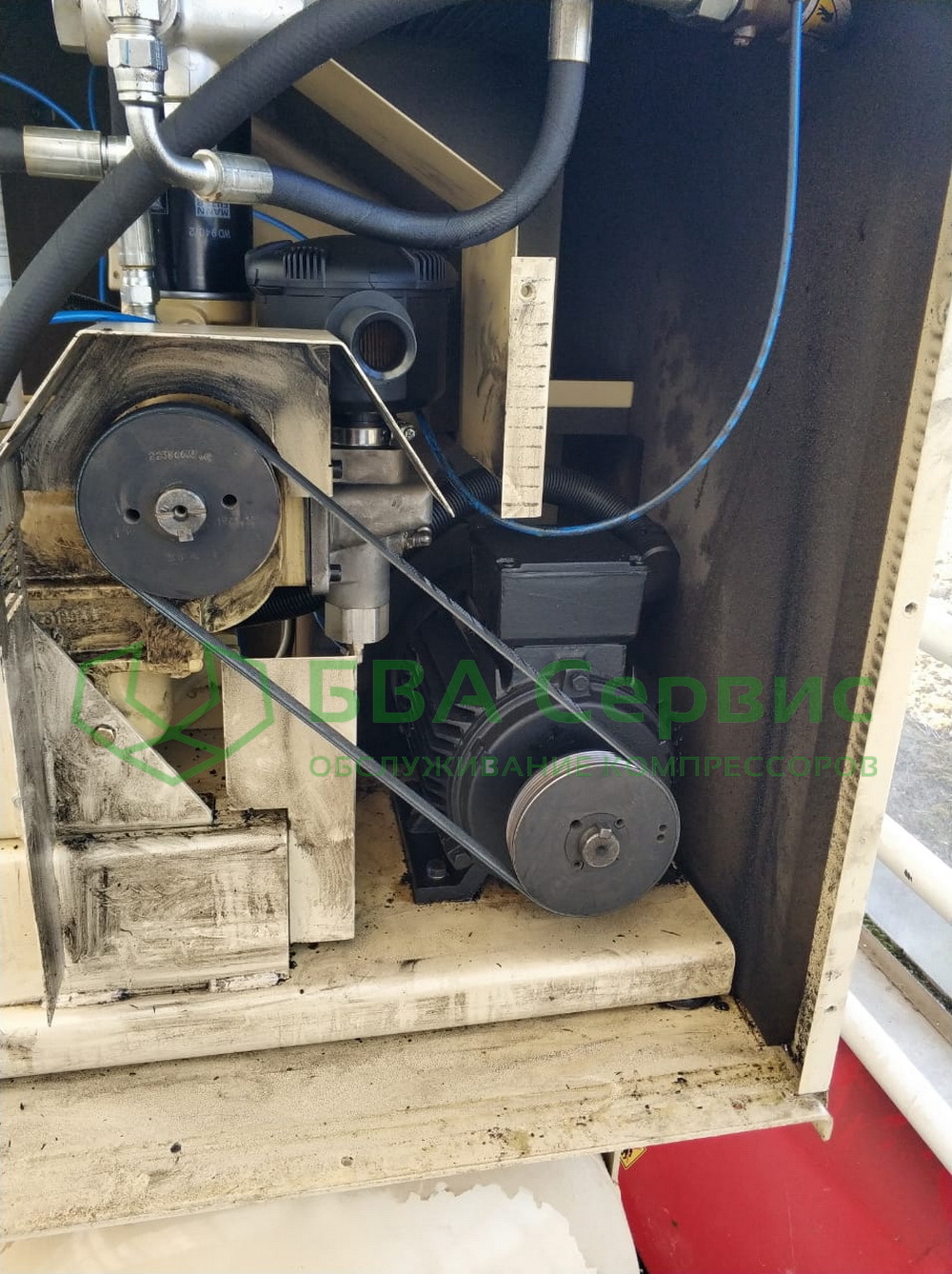 obsluzhivanie_vintovogo_kompressora_ingersoll_rand_up5-5-8_04_52